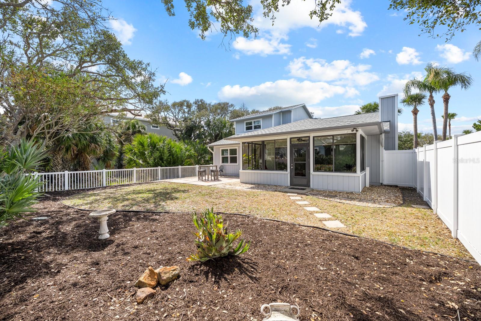 Image 40 of 63 For 2717 John Bull Street