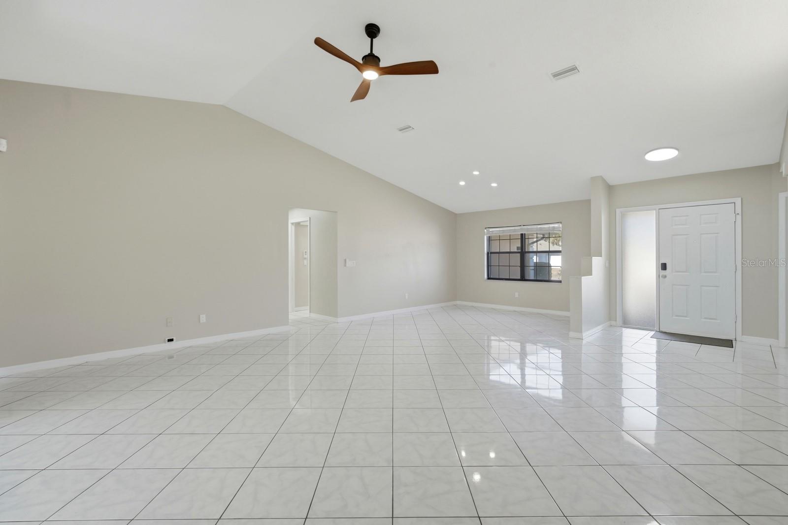 Image 14 of 57 For 34 Beth Lane