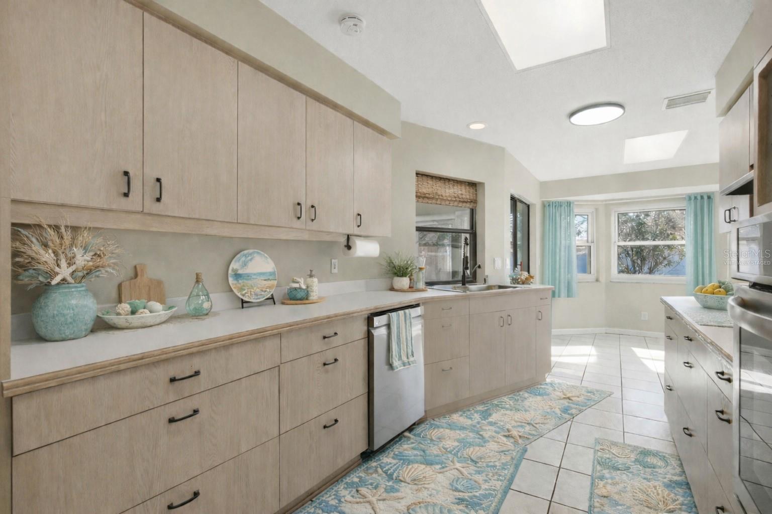 Image 20 of 57 For 34 Beth Lane