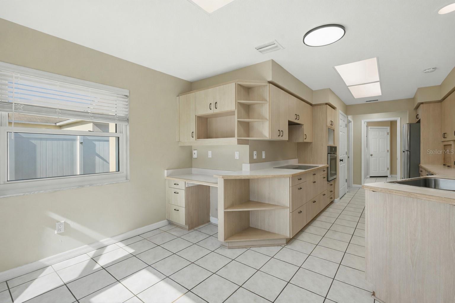 Image 25 of 57 For 34 Beth Lane