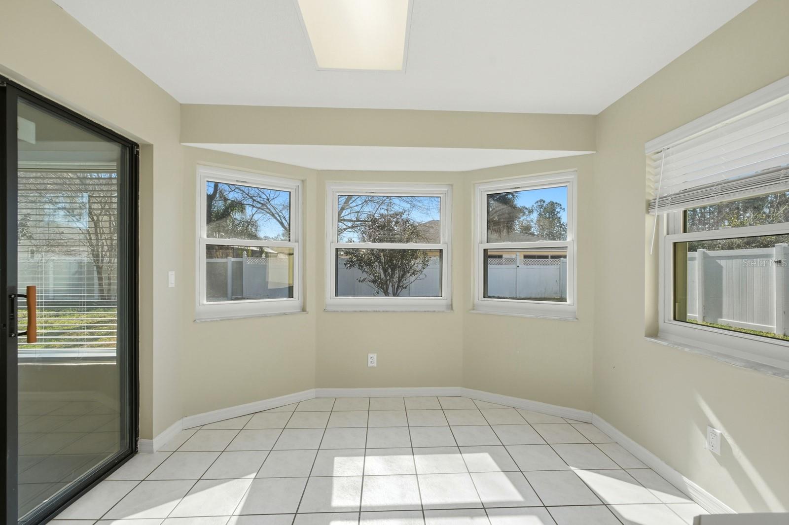 Image 26 of 57 For 34 Beth Lane