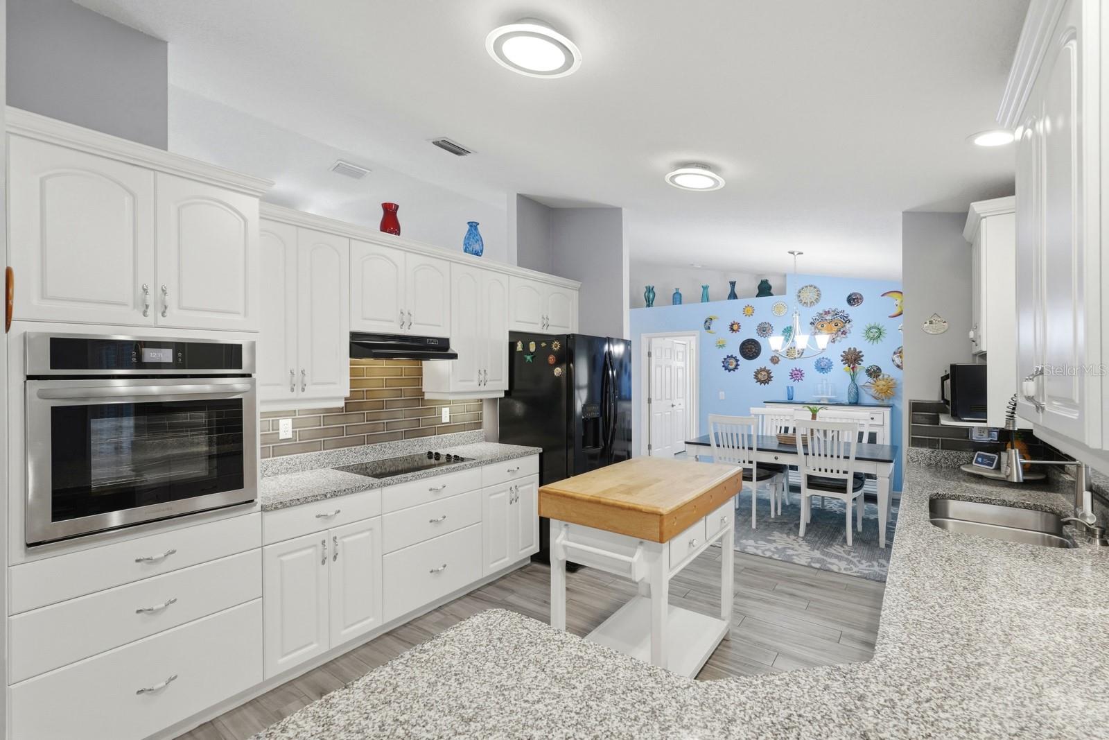 Image 17 of 58 For 75 Pheasant Drive