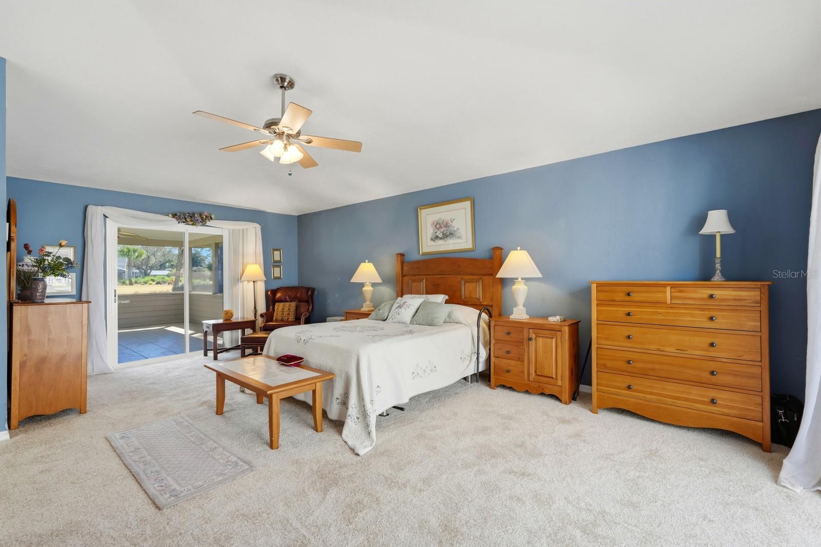 Image 25 of 60 For 38 Treetop Circle