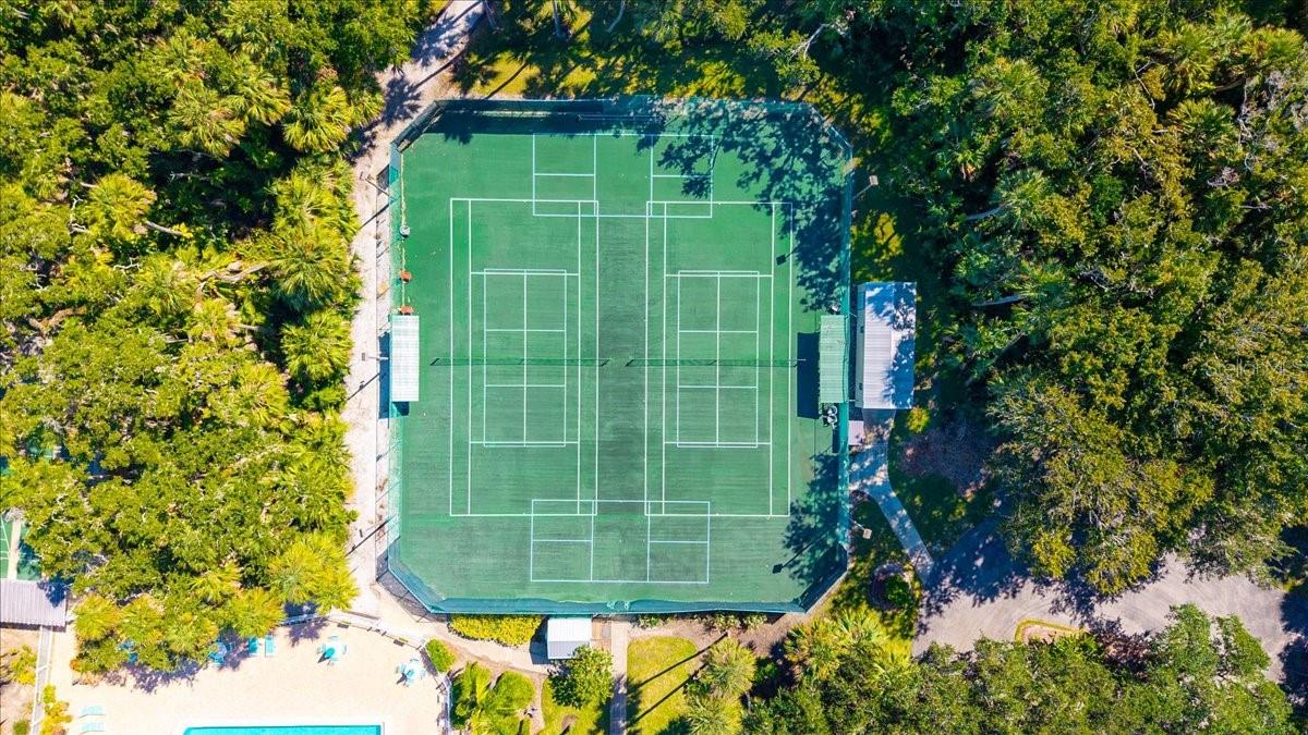 Image 35 of 58 For 633 Starboard Avenue