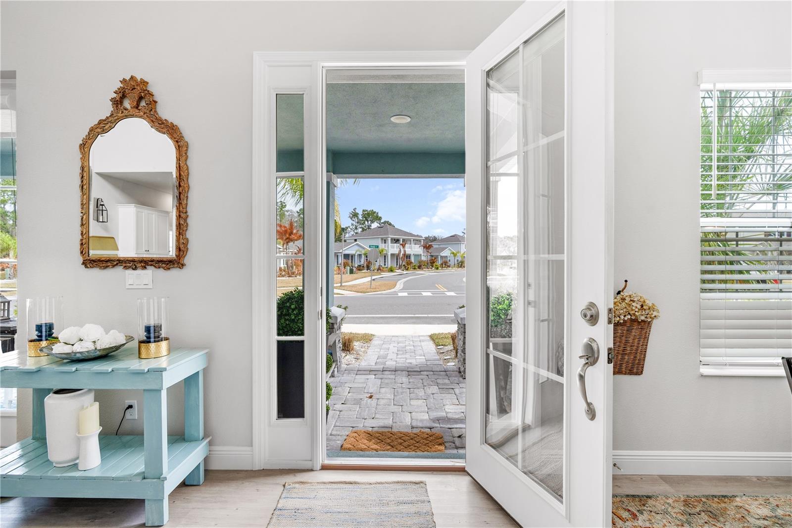 Image 14 of 79 For 3102 Meleto Boulevard