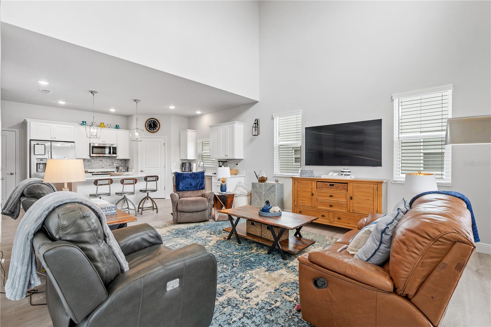 Image 18 of 79 For 3102 Meleto Boulevard