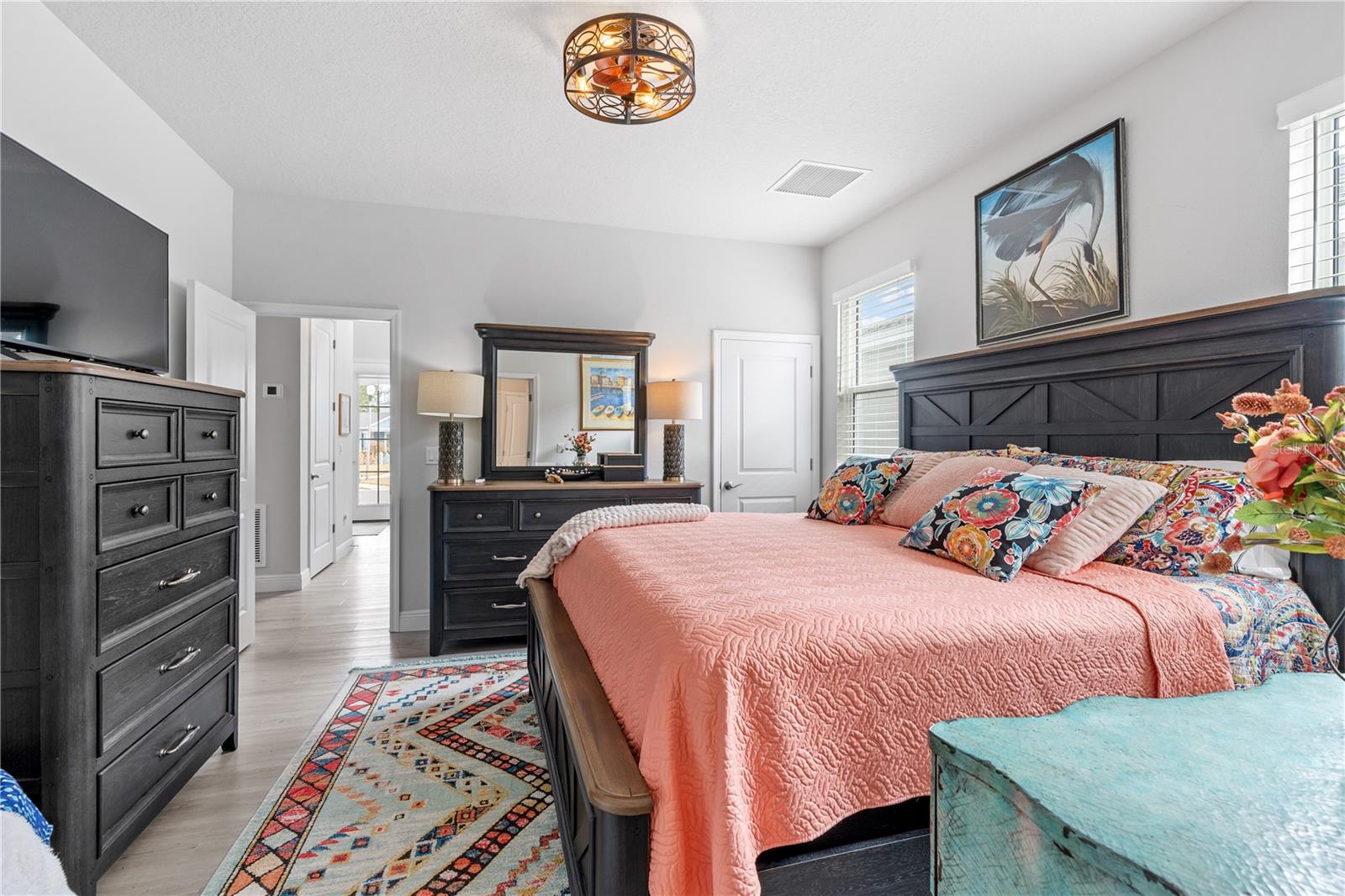 Image 31 of 79 For 3102 Meleto Boulevard