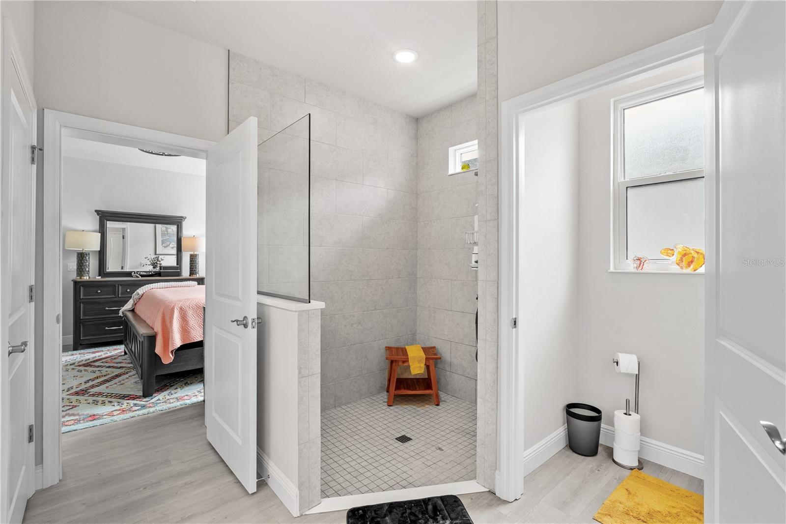 Image 35 of 79 For 3102 Meleto Boulevard