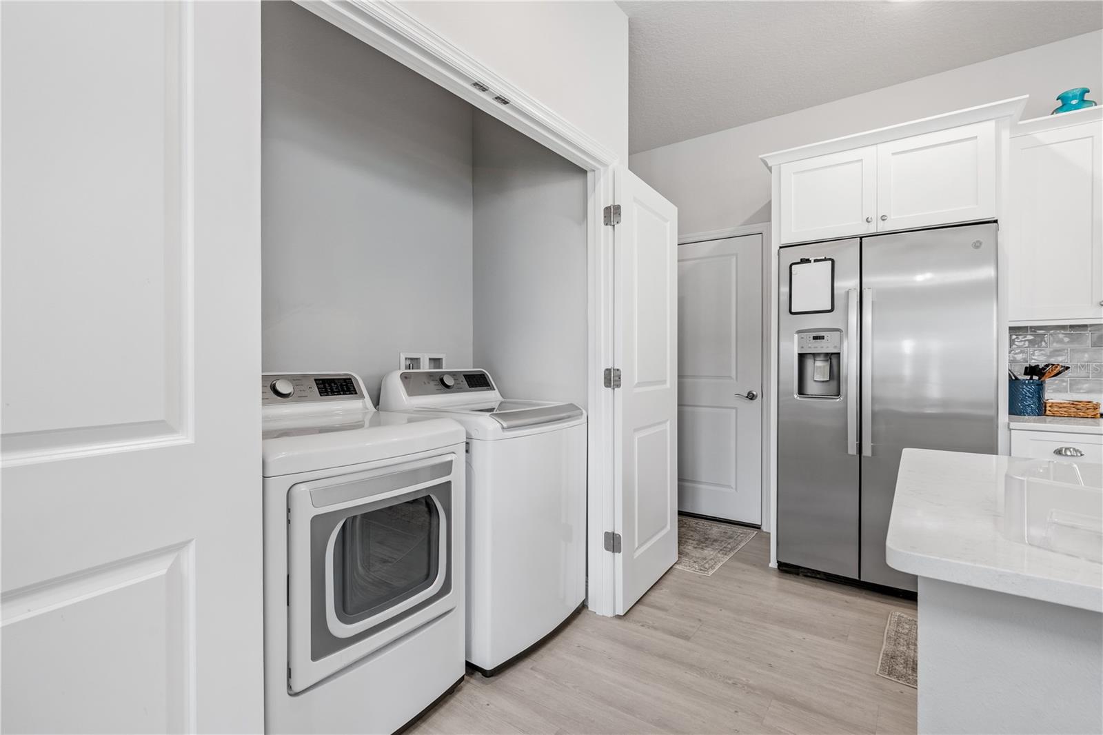 Image 43 of 79 For 3102 Meleto Boulevard