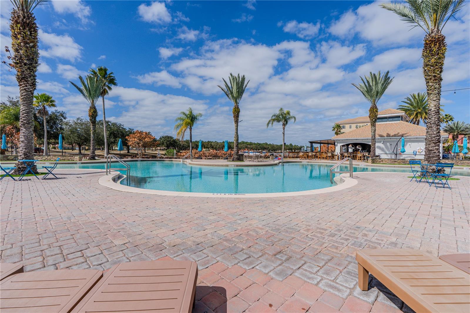 Image 63 of 79 For 3102 Meleto Boulevard