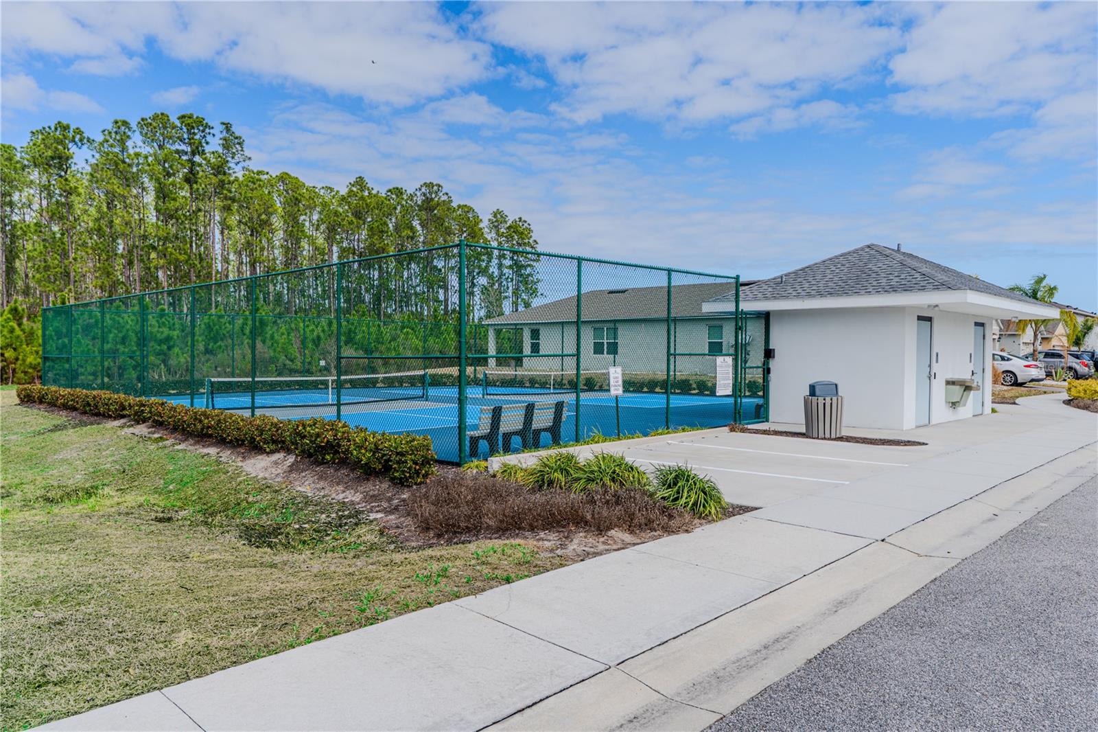 Image 73 of 79 For 3102 Meleto Boulevard