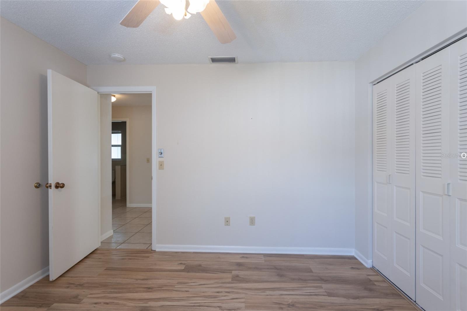 Image 26 of 52 For 21 Claymont Court S