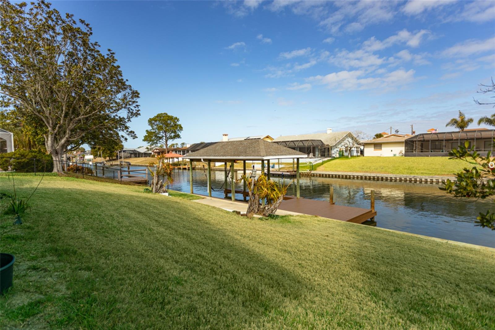 Image 35 of 52 For 21 Claymont Court S