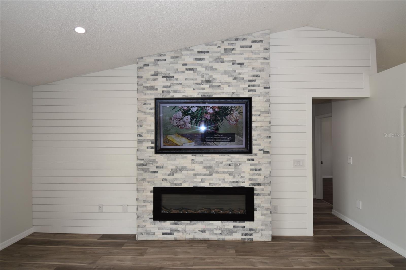 Image 12 of 36 For 77 Pebble Beach Drive