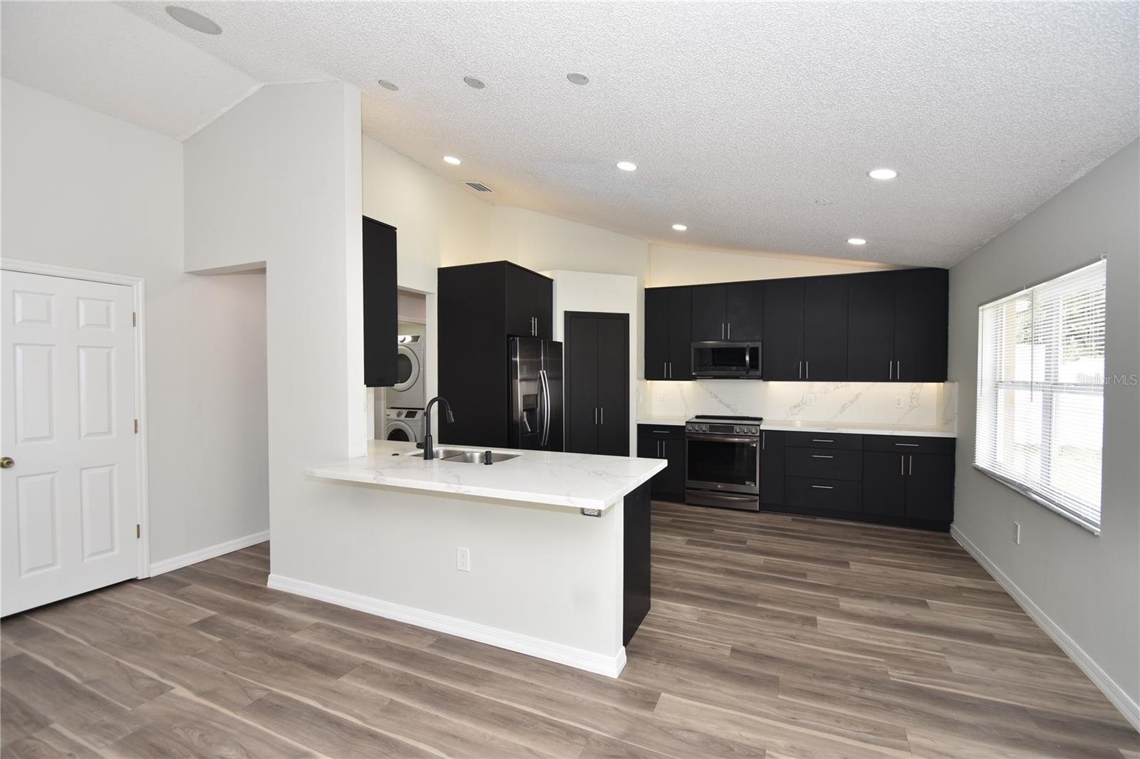 Image 14 of 36 For 77 Pebble Beach Drive