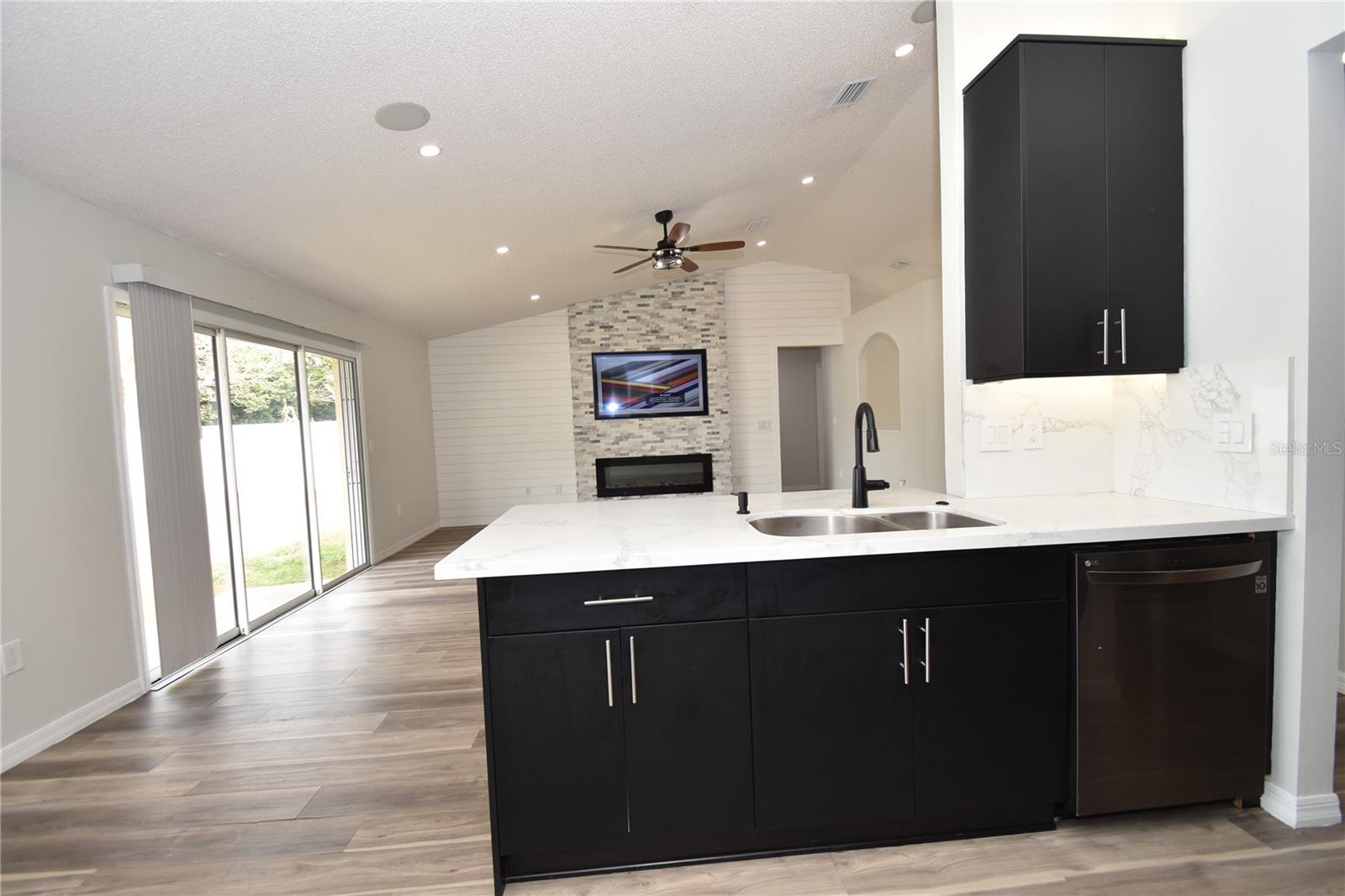 Image 17 of 36 For 77 Pebble Beach Drive