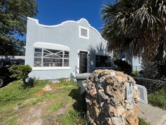 Image 2 of 39 For 318 Hobart Avenue