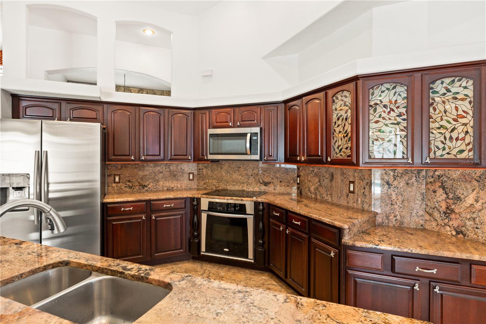 Image 10 of 72 For 8022 Canyon Lake Circle