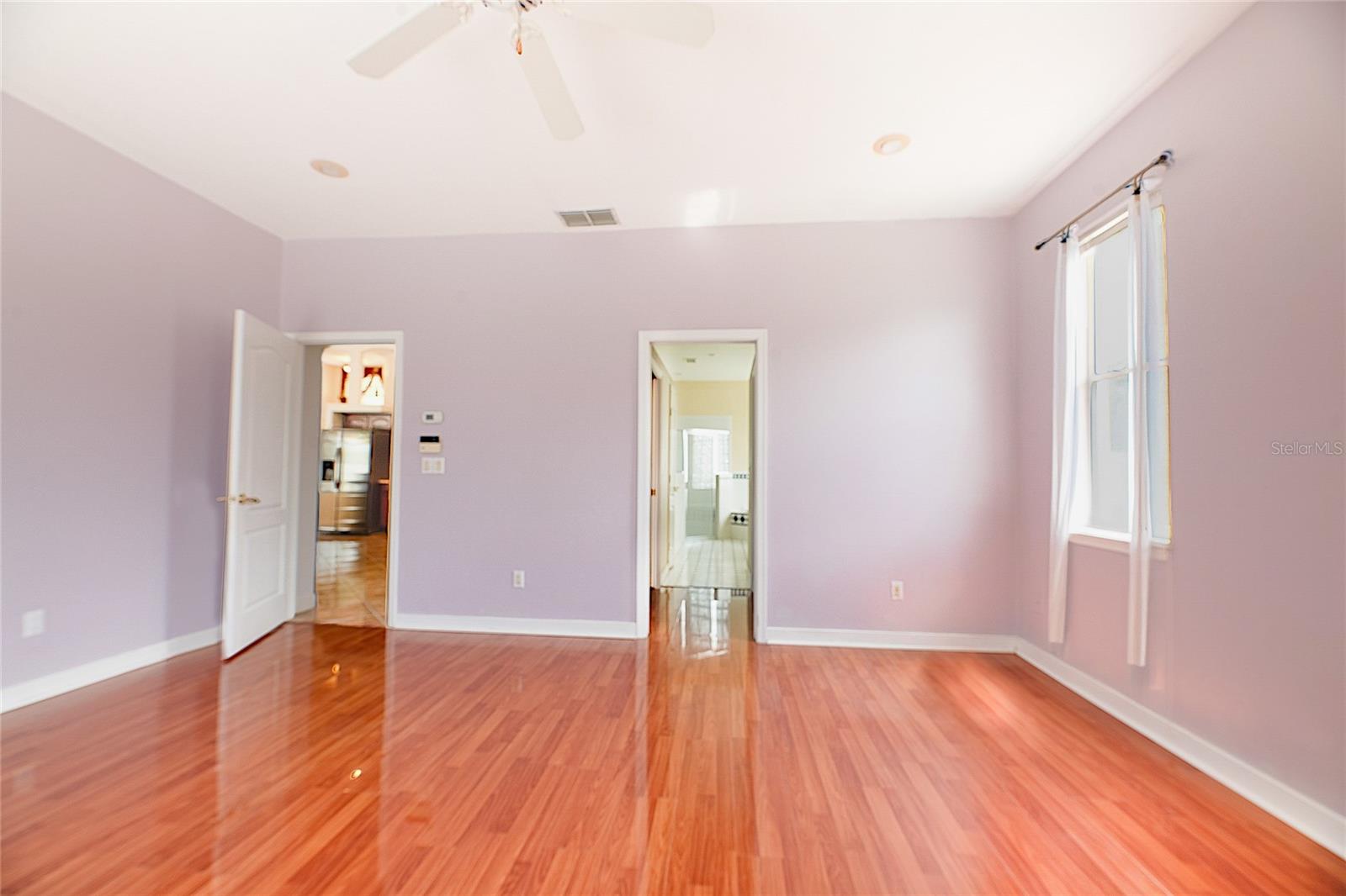 Image 18 of 72 For 8022 Canyon Lake Circle