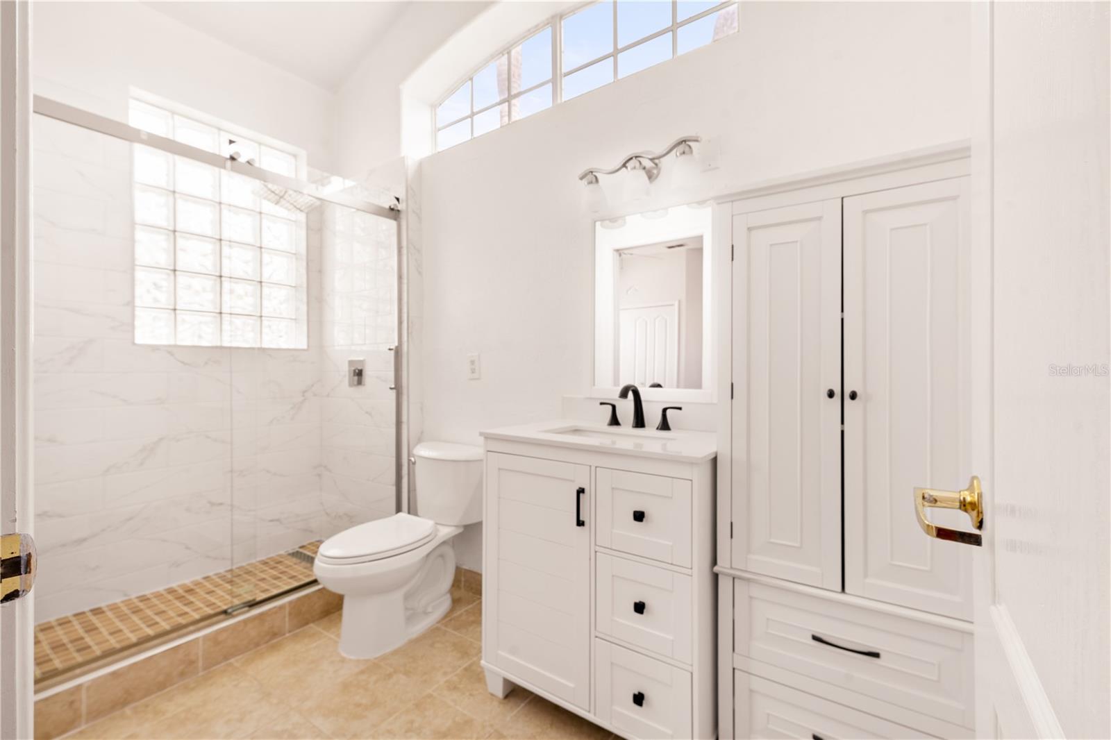 Image 38 of 72 For 8022 Canyon Lake Circle