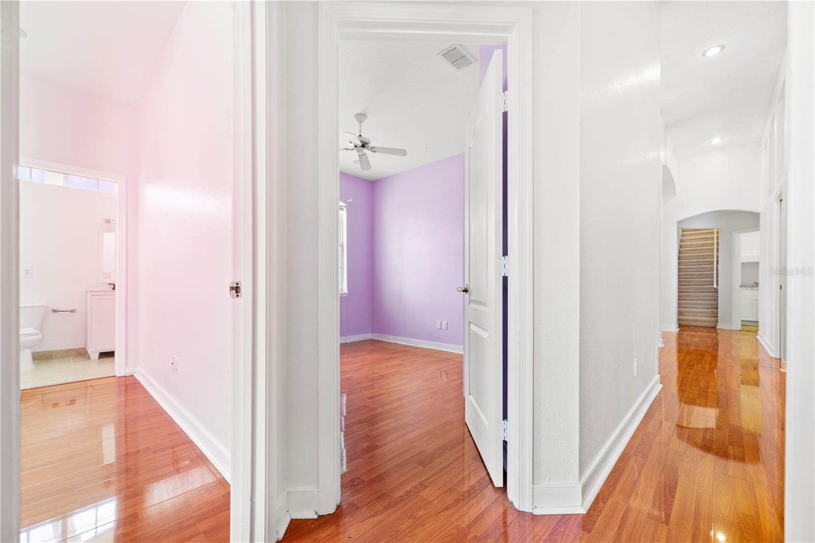 Image 42 of 72 For 8022 Canyon Lake Circle