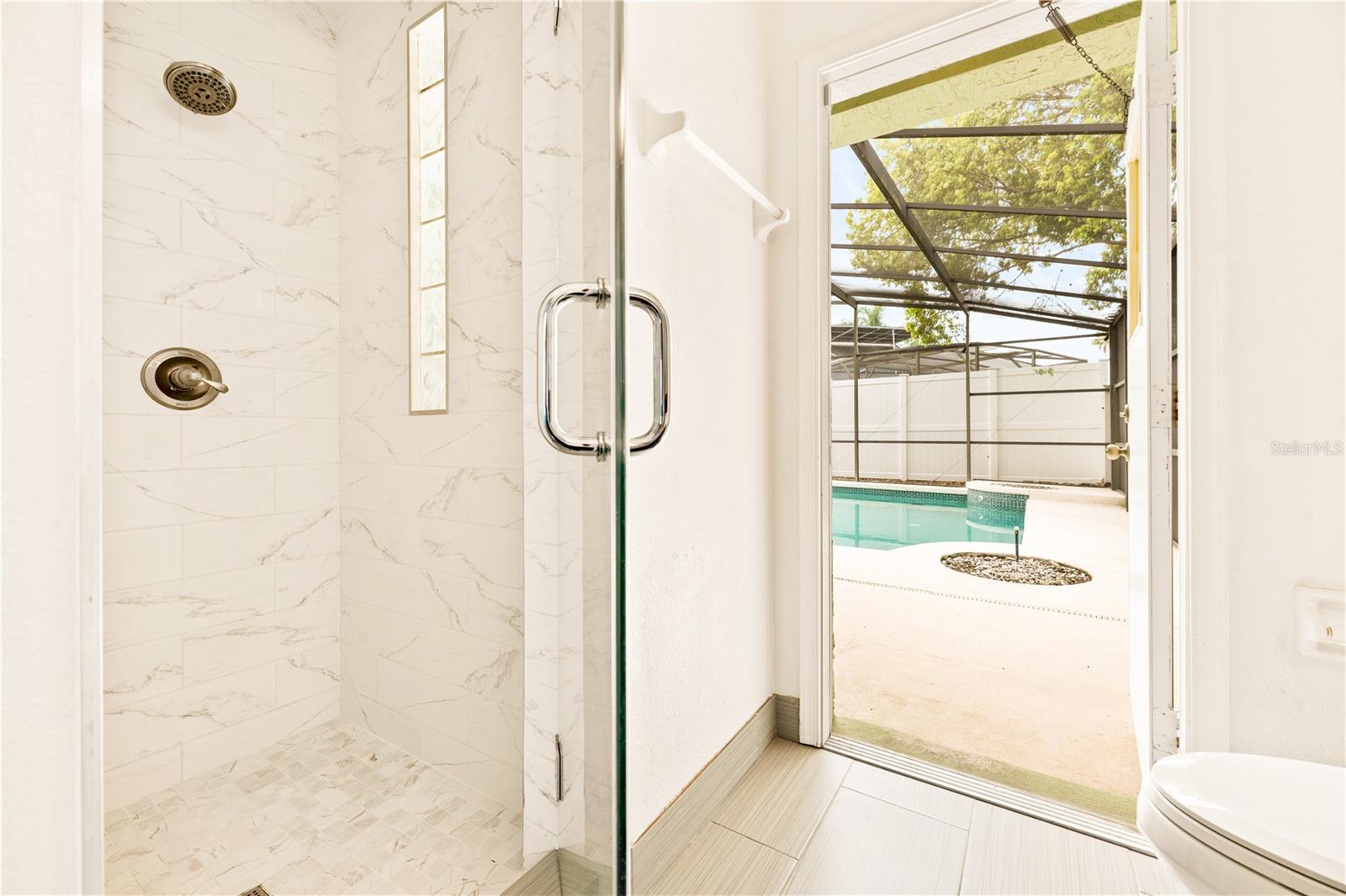 Image 50 of 72 For 8022 Canyon Lake Circle