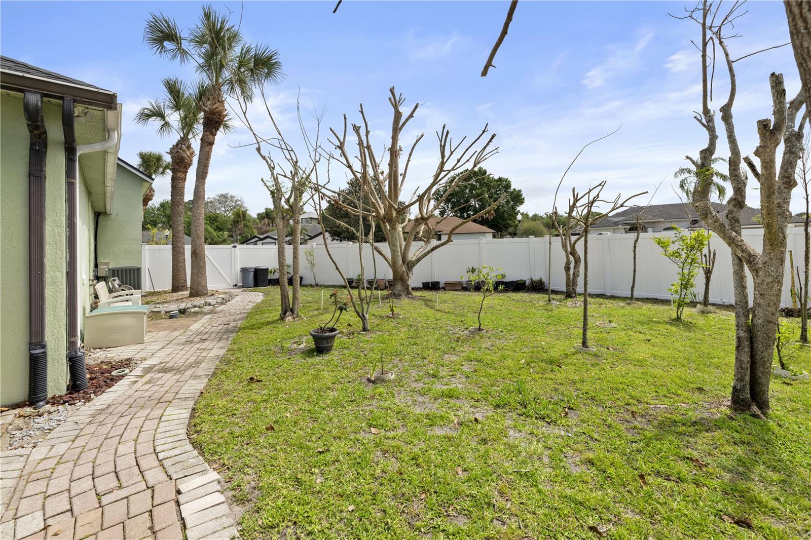 Image 57 of 72 For 8022 Canyon Lake Circle