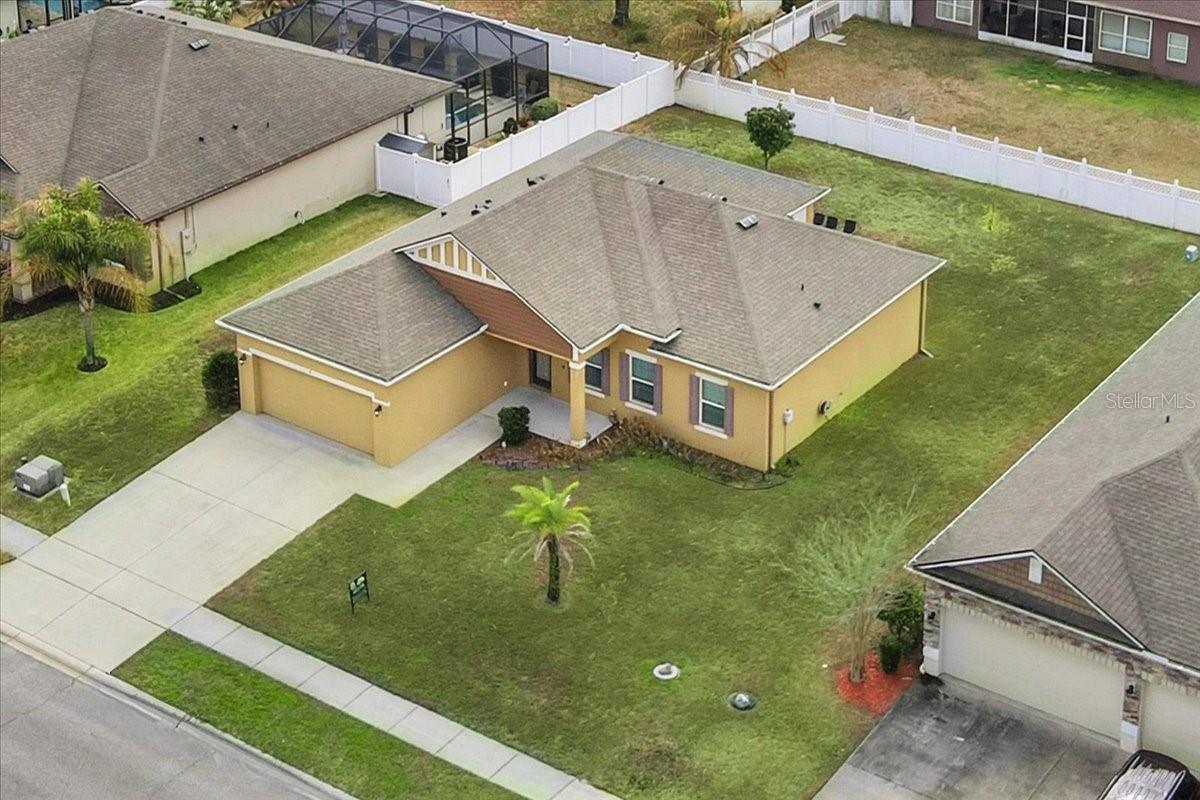 Image 10 of 52 For 21 Lewisdale Lane