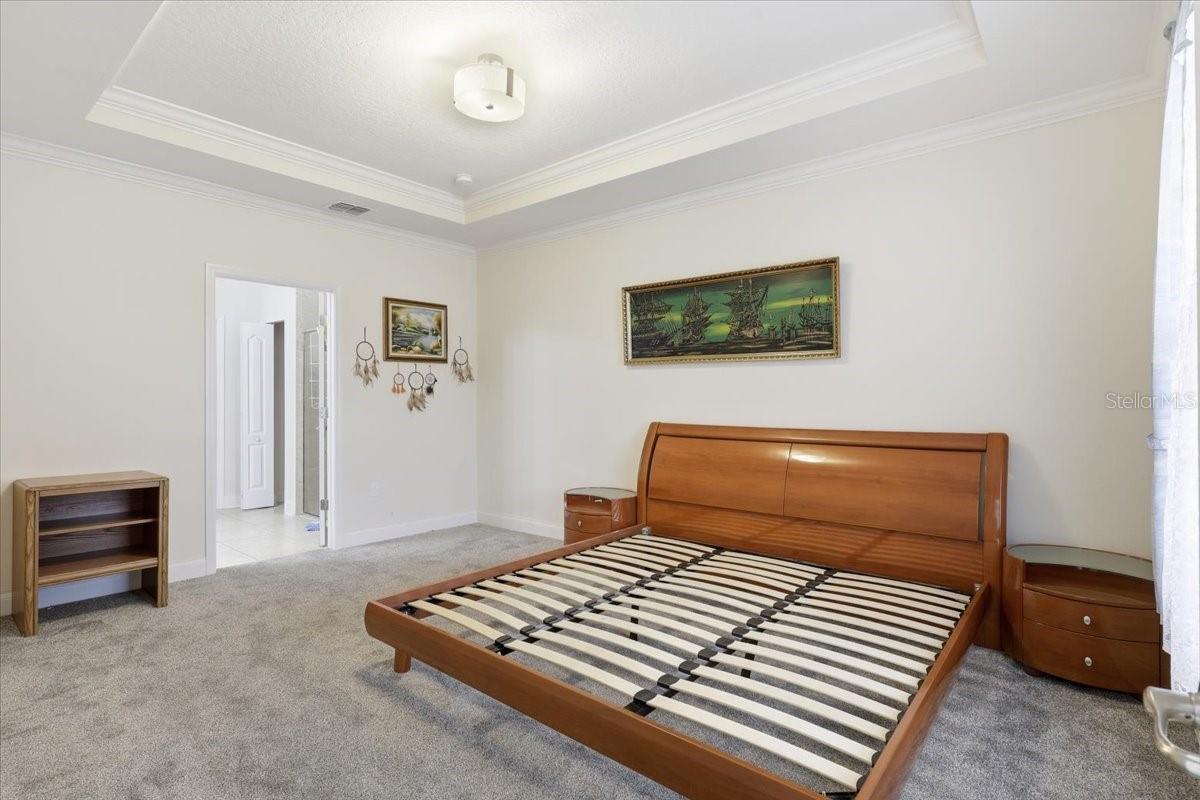 Image 26 of 52 For 21 Lewisdale Lane