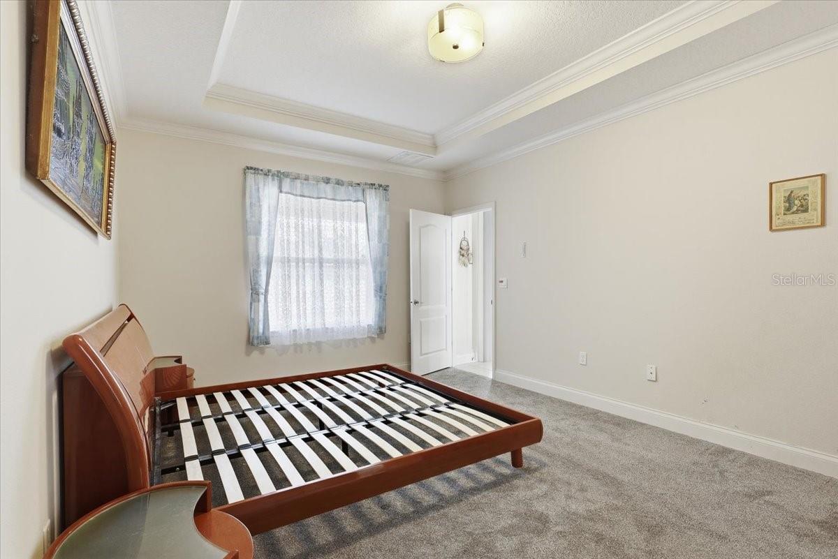 Image 27 of 52 For 21 Lewisdale Lane