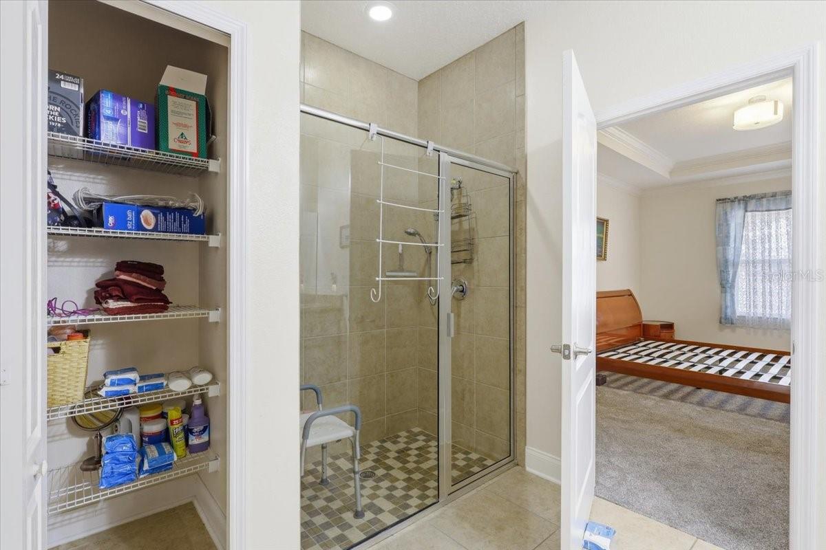 Image 31 of 52 For 21 Lewisdale Lane