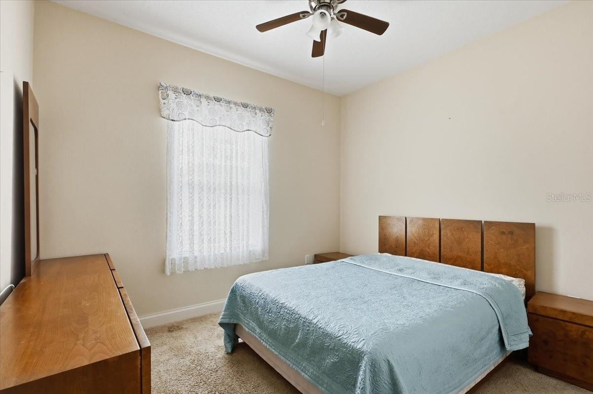 Image 34 of 52 For 21 Lewisdale Lane