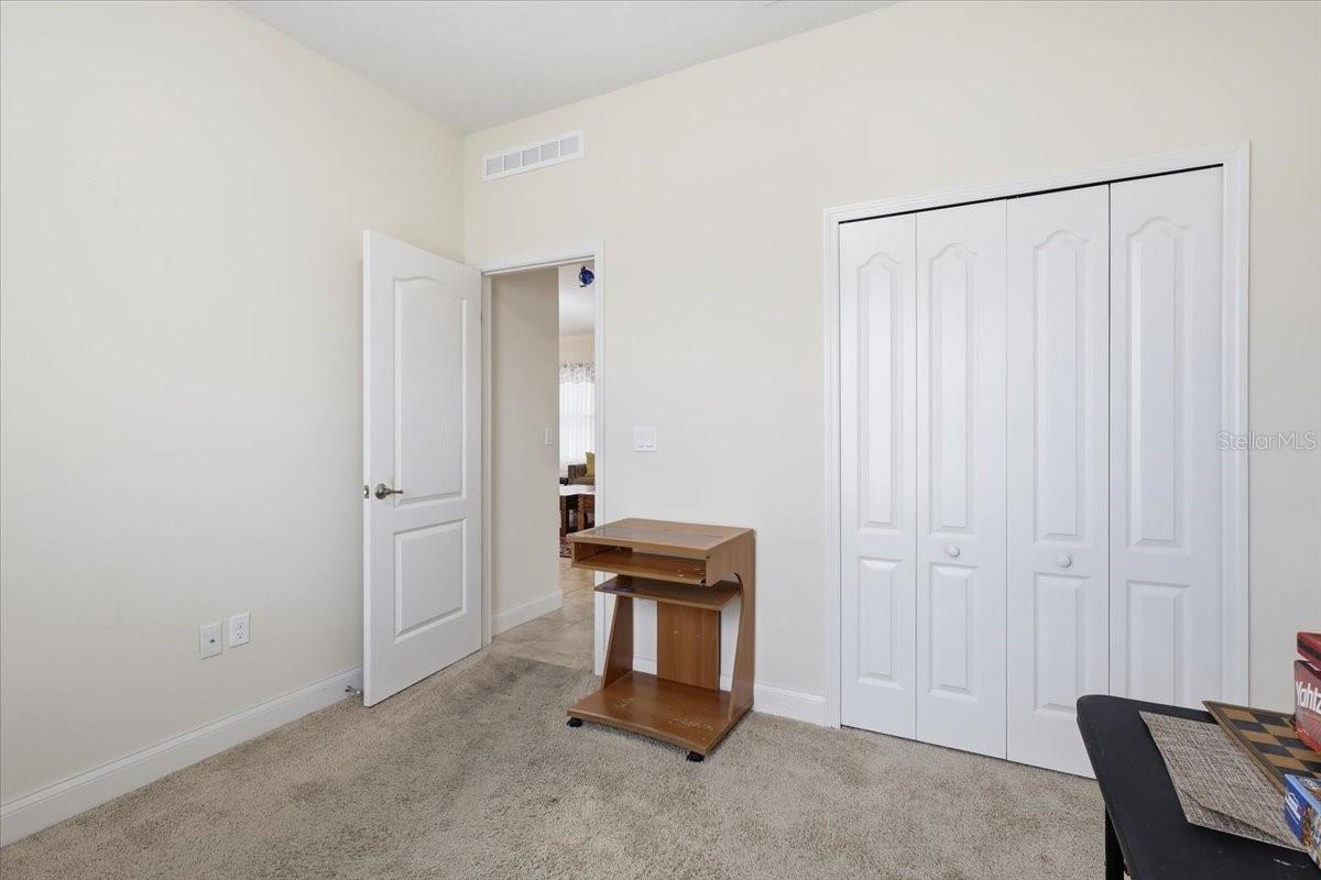 Image 39 of 52 For 21 Lewisdale Lane