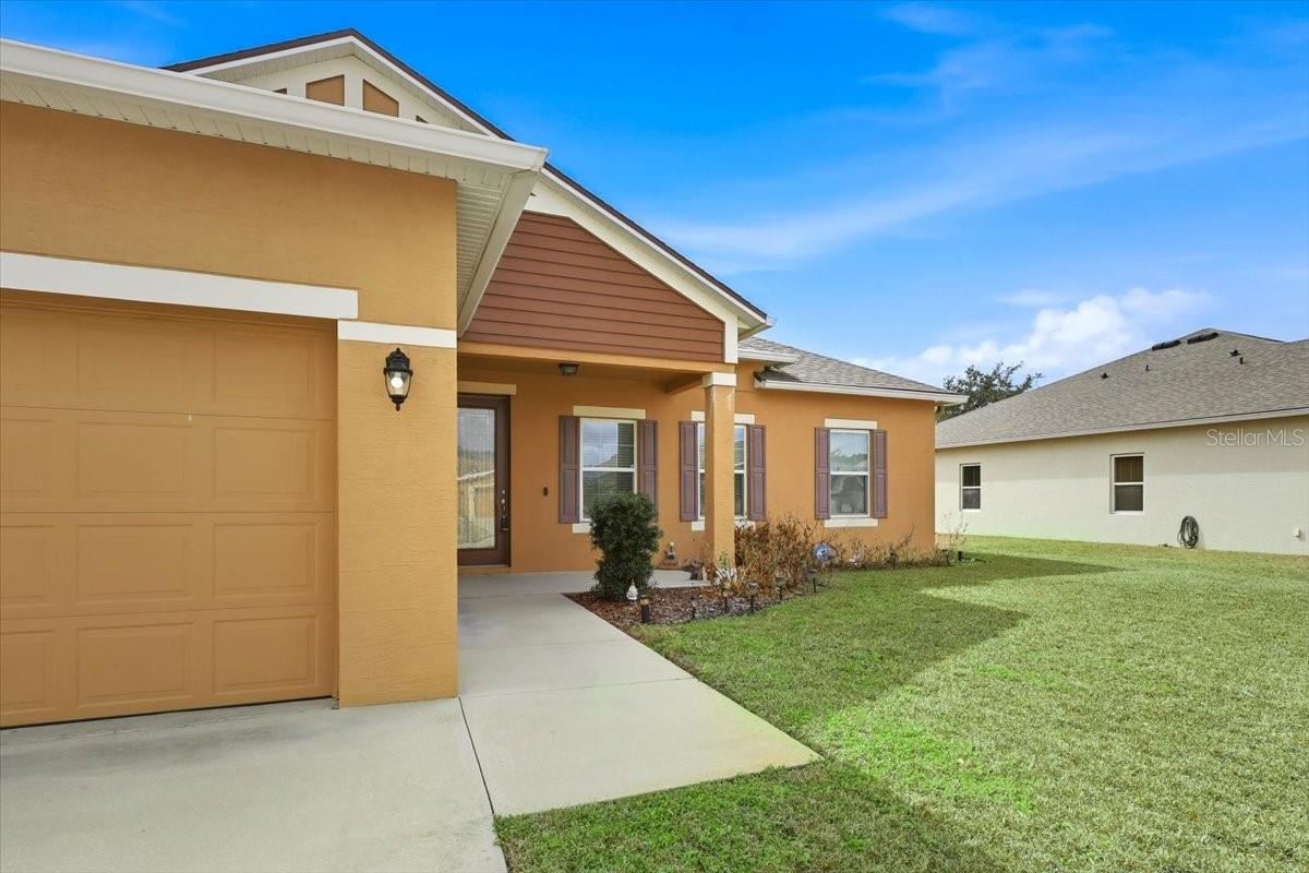 Image 4 of 52 For 21 Lewisdale Lane