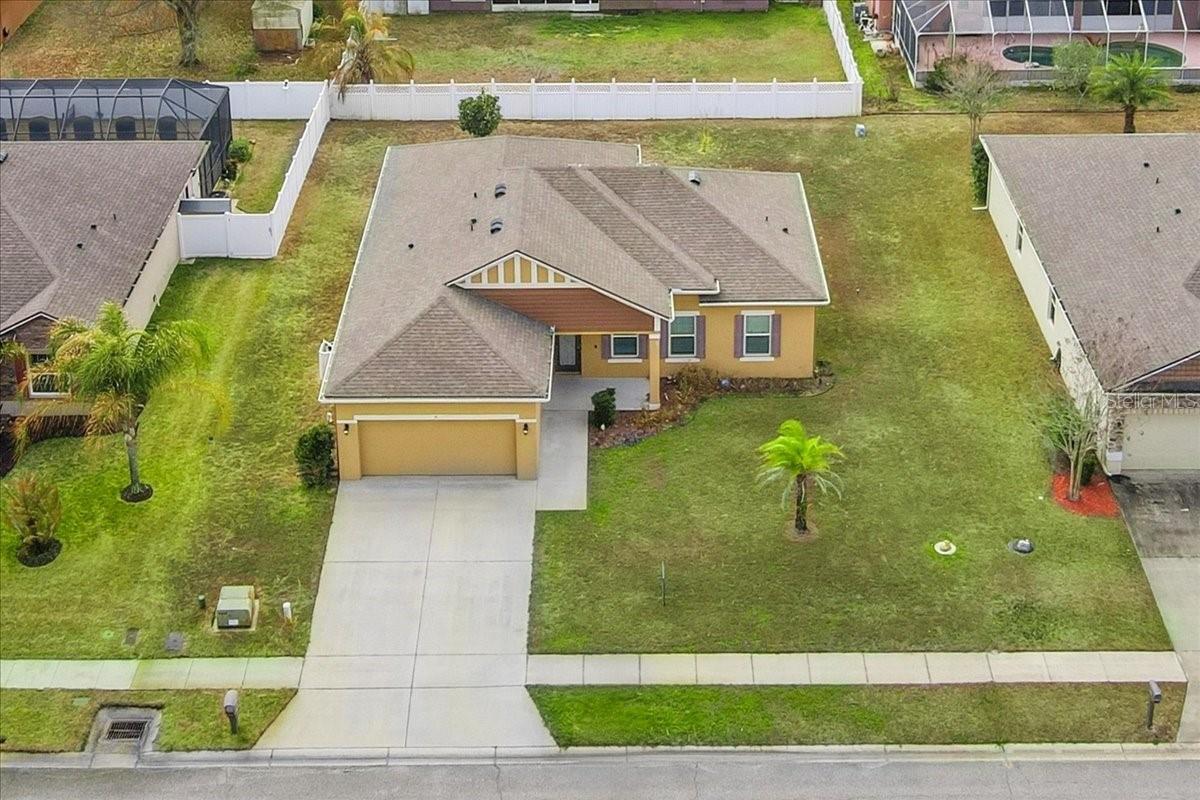 Image 9 of 52 For 21 Lewisdale Lane