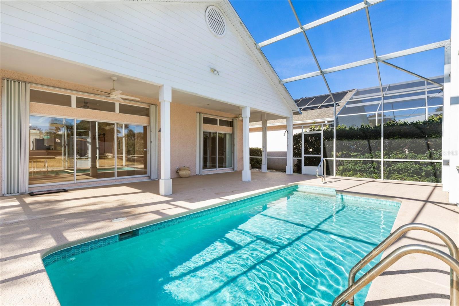 Image 25 of 70 For 204 Sea Woods Drive N