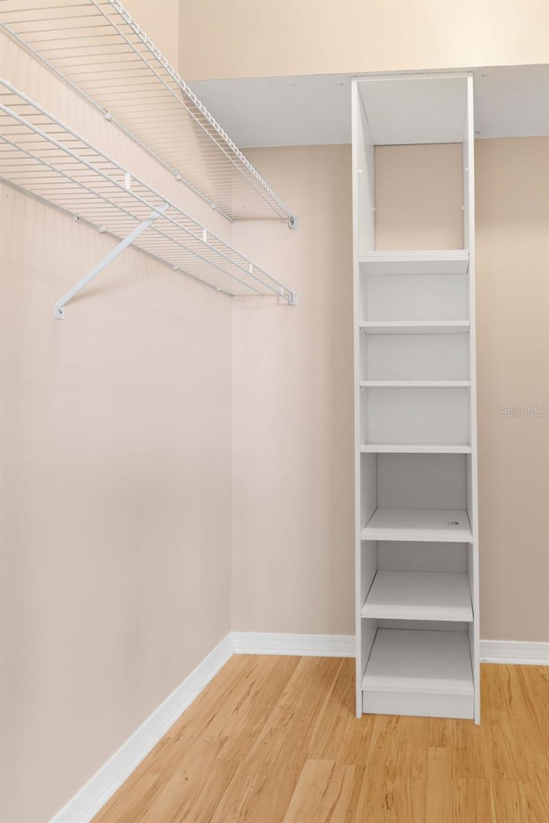 Image 44 of 70 For 204 Sea Woods Drive N