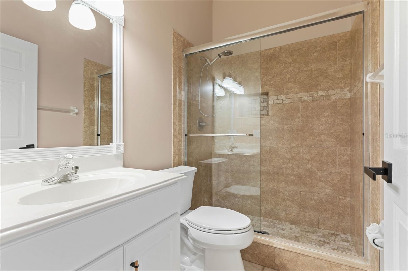 Image 50 of 70 For 204 Sea Woods Drive N