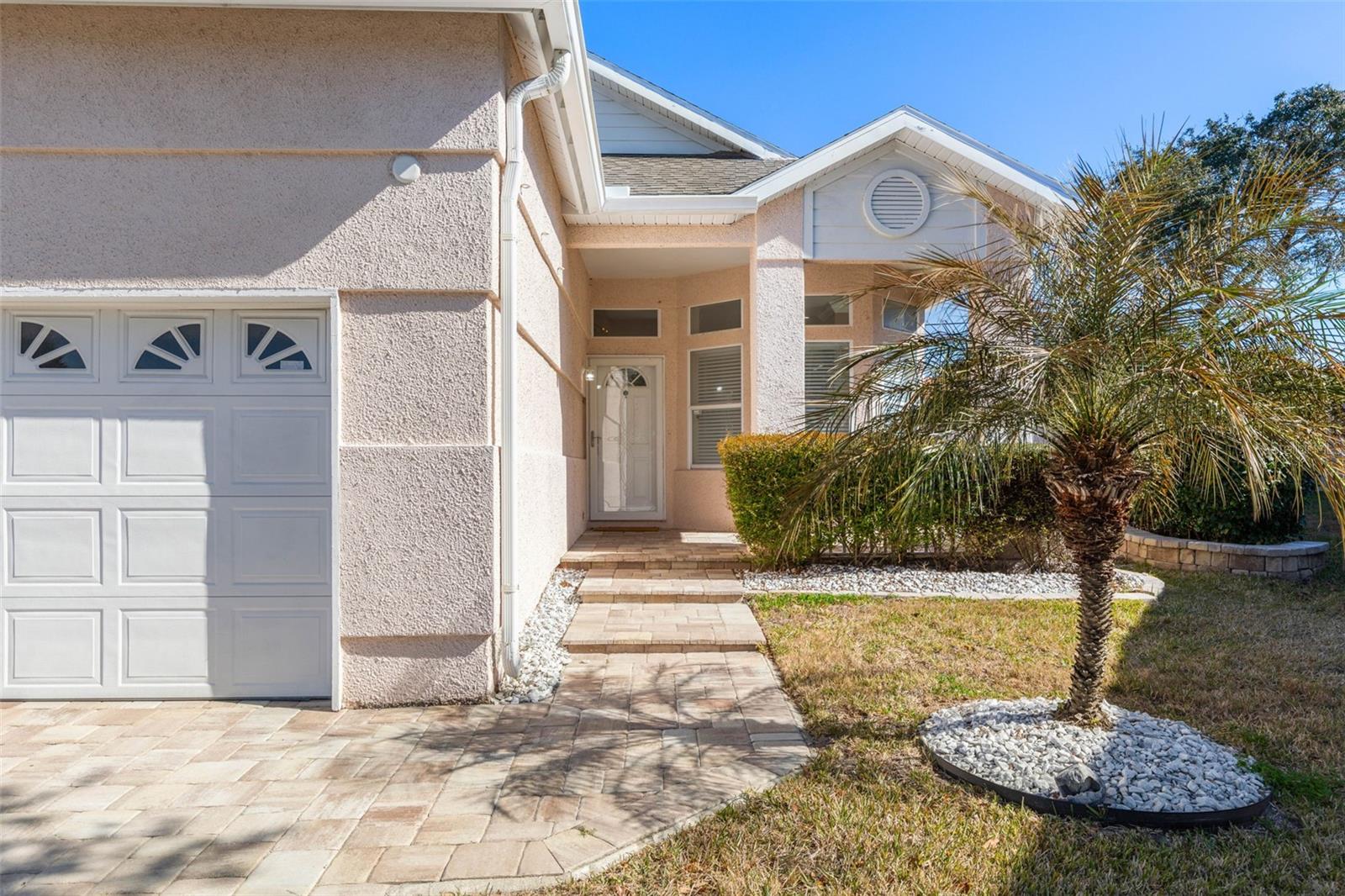 Image 8 of 70 For 204 Sea Woods Drive N