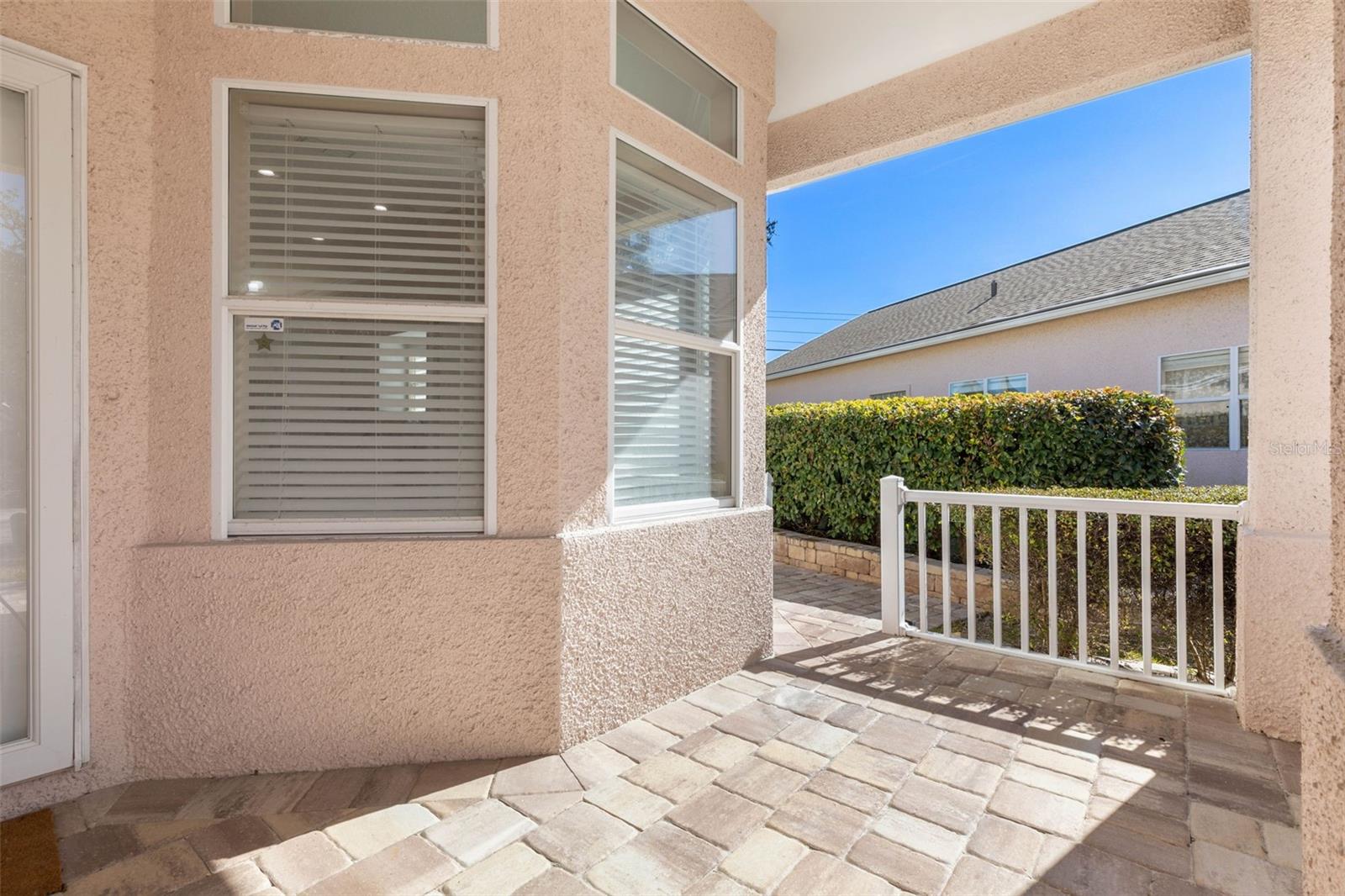 Image 9 of 70 For 204 Sea Woods Drive N