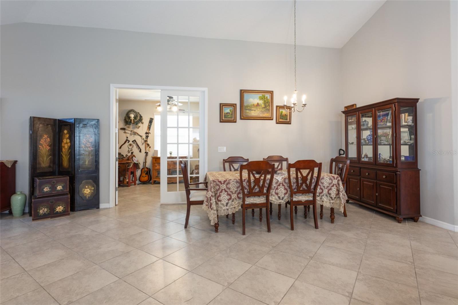 Image 4 of 24 For 43 Lagoon Way