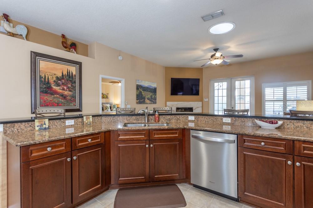 Image 10 of 35 For 4 Eagle Harbor Trail