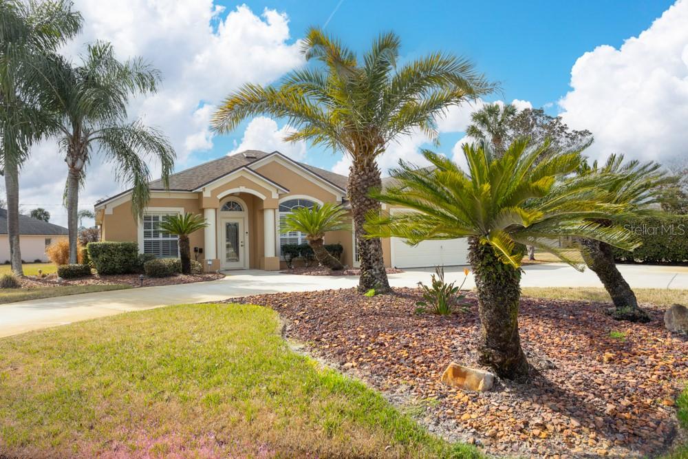 Image 2 of 35 For 4 Eagle Harbor Trail