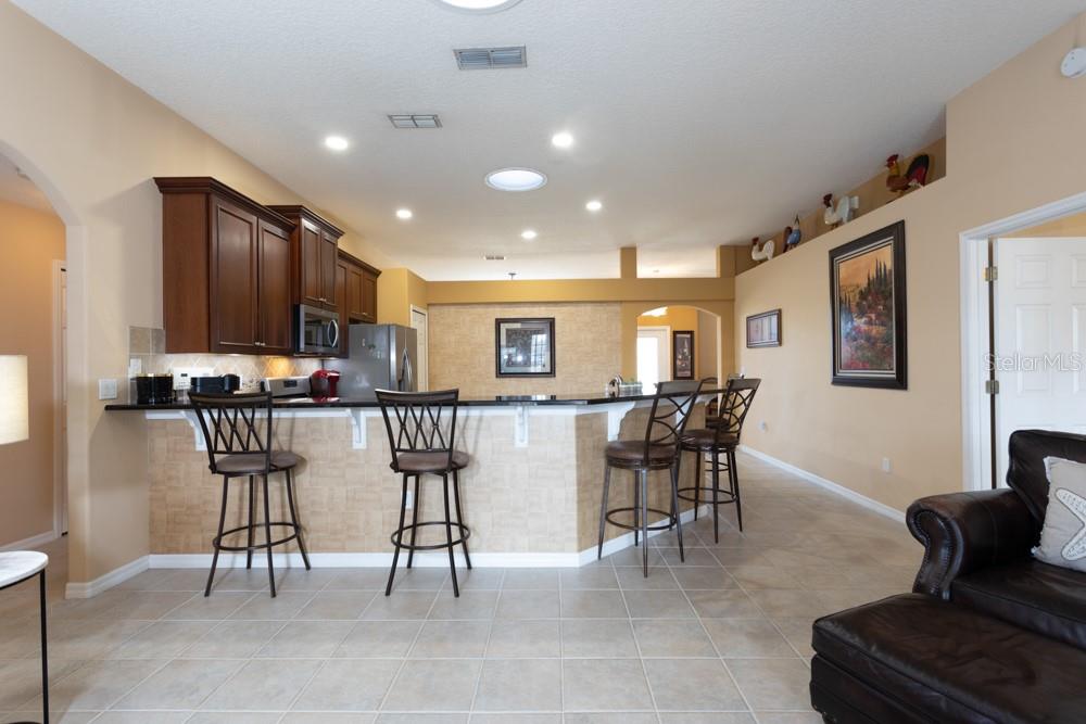 Image 7 of 35 For 4 Eagle Harbor Trail