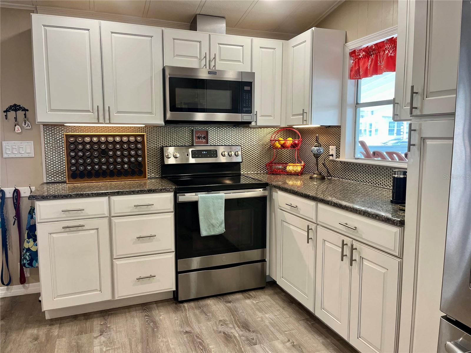 Image 11 of 69 For 212 Monitor Drive A