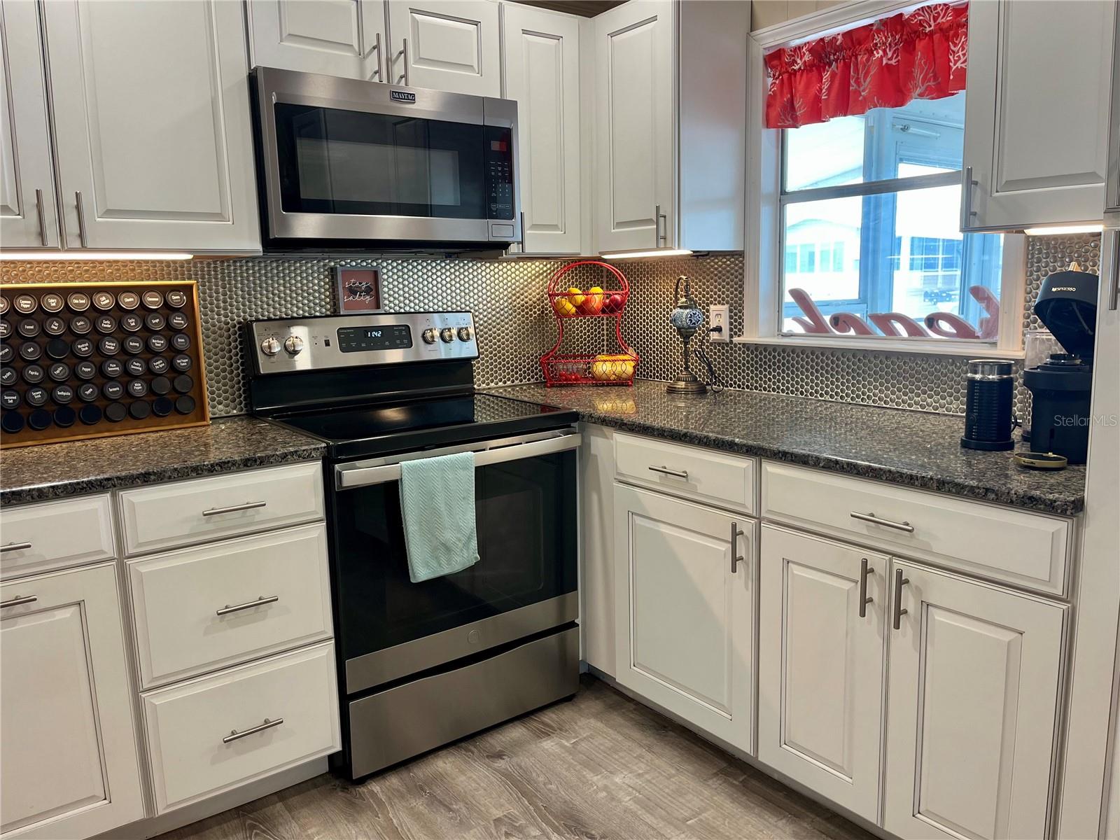 Image 12 of 69 For 212 Monitor Drive A