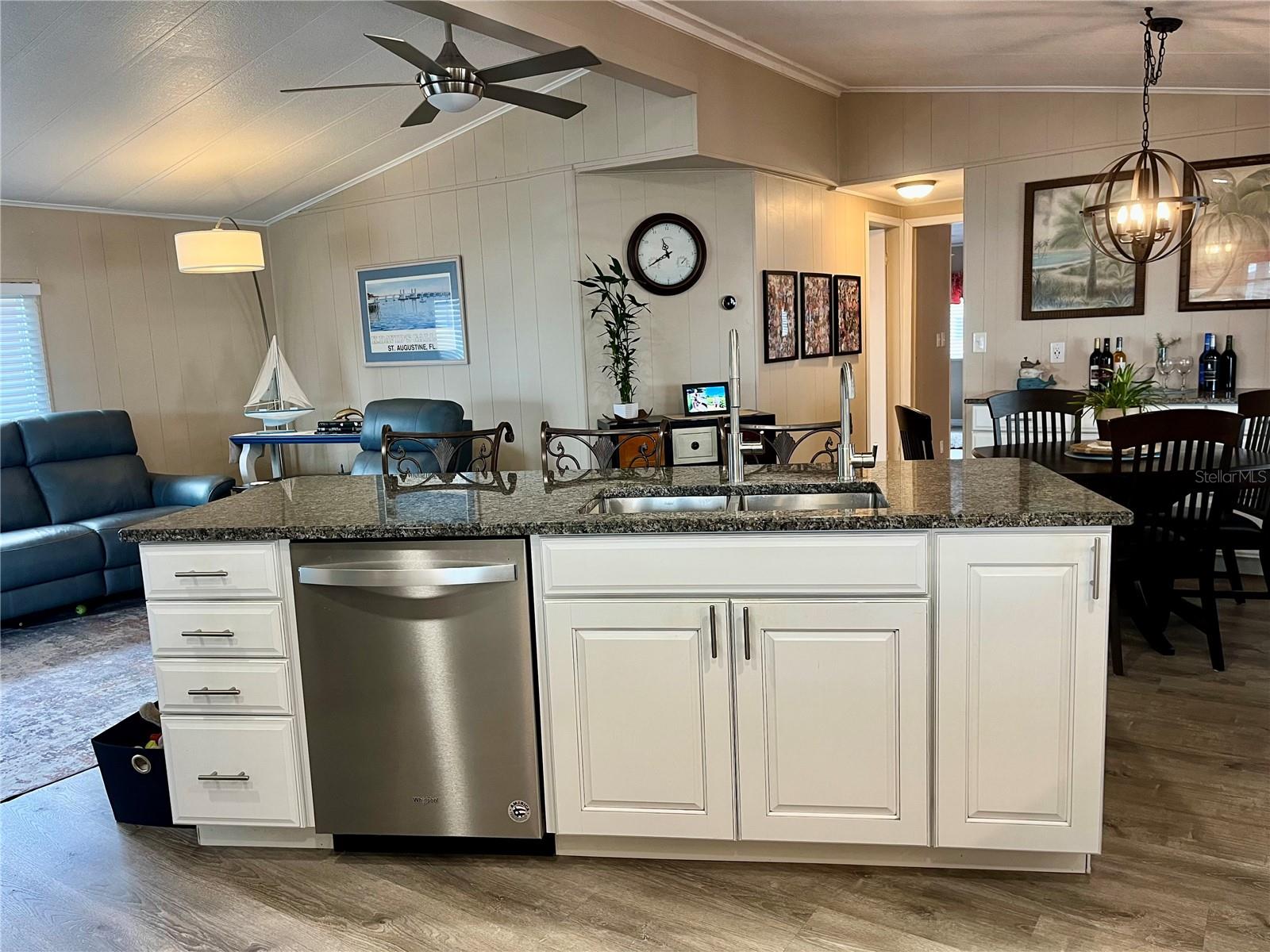 Image 16 of 69 For 212 Monitor Drive A