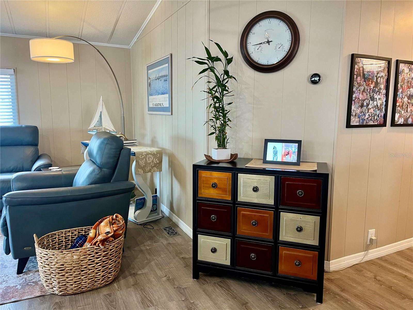 Image 26 of 69 For 212 Monitor Drive A