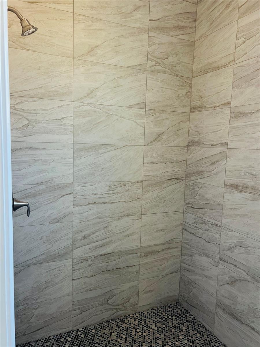 Image 10 of 18 For 41 A Pine Hurst Ln