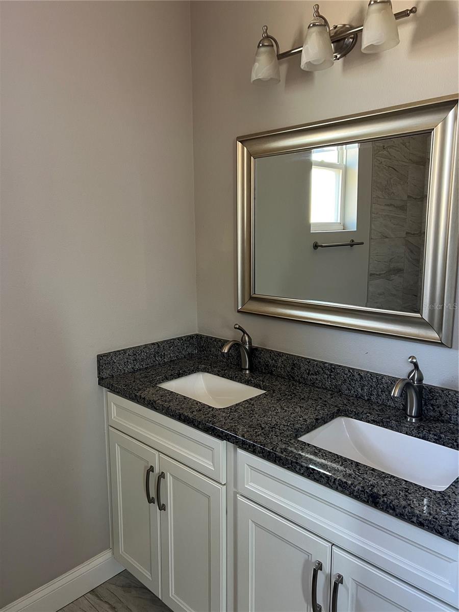 Image 9 of 18 For 41 A Pine Hurst Ln